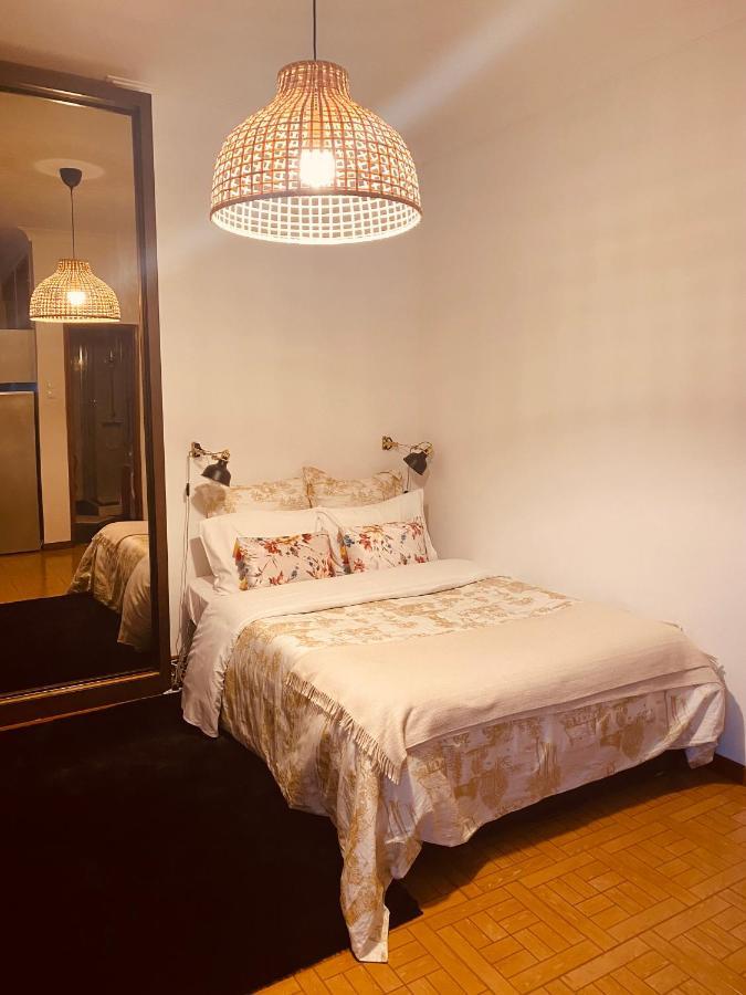 Apartamento Com Patio Na Rua Principal Da Cidade Porto Exterior photo